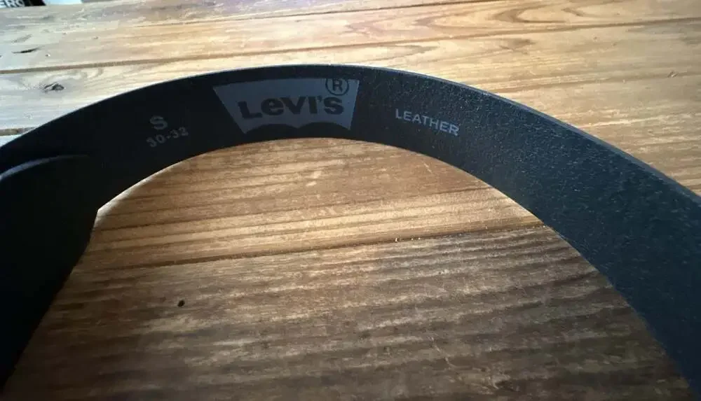 Levi's Black Leather Belt Size S 30-32